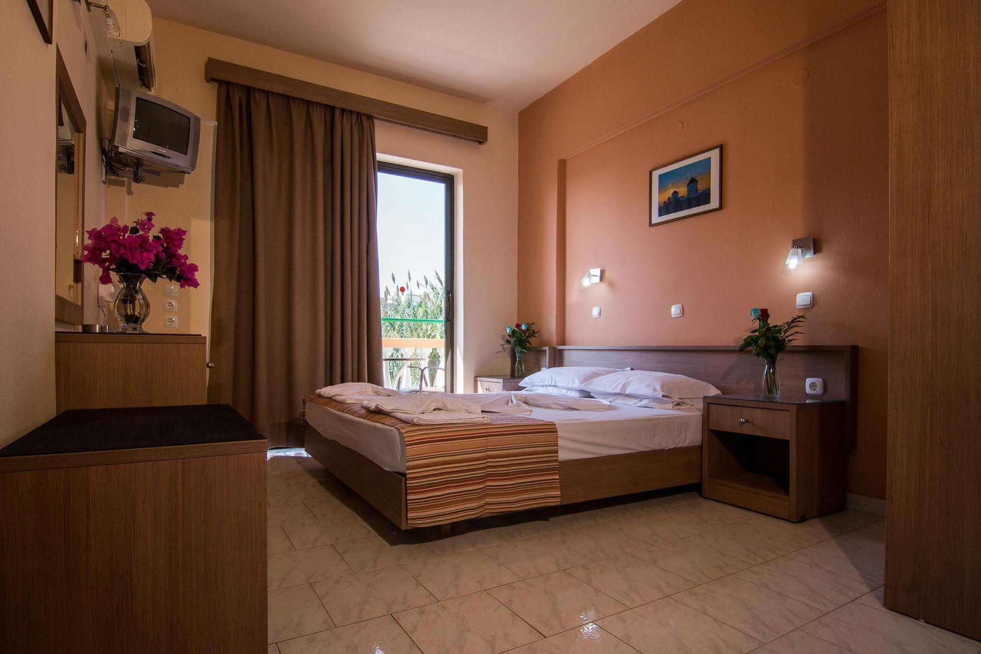 فاليراكي Villa George المظهر الخارجي الصورة
